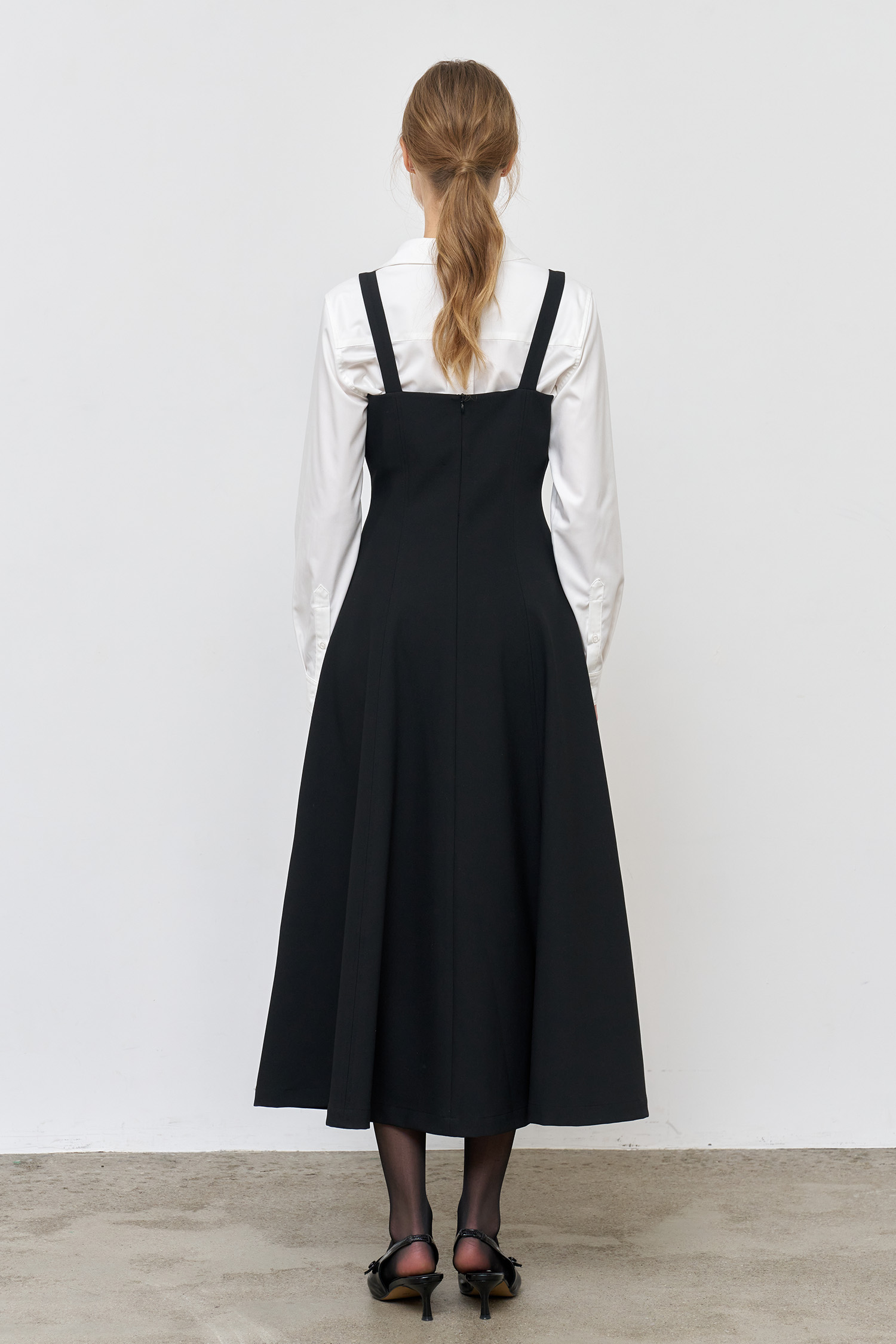 WOMAN スリーブレスフレアロングワンピース [BLACK]