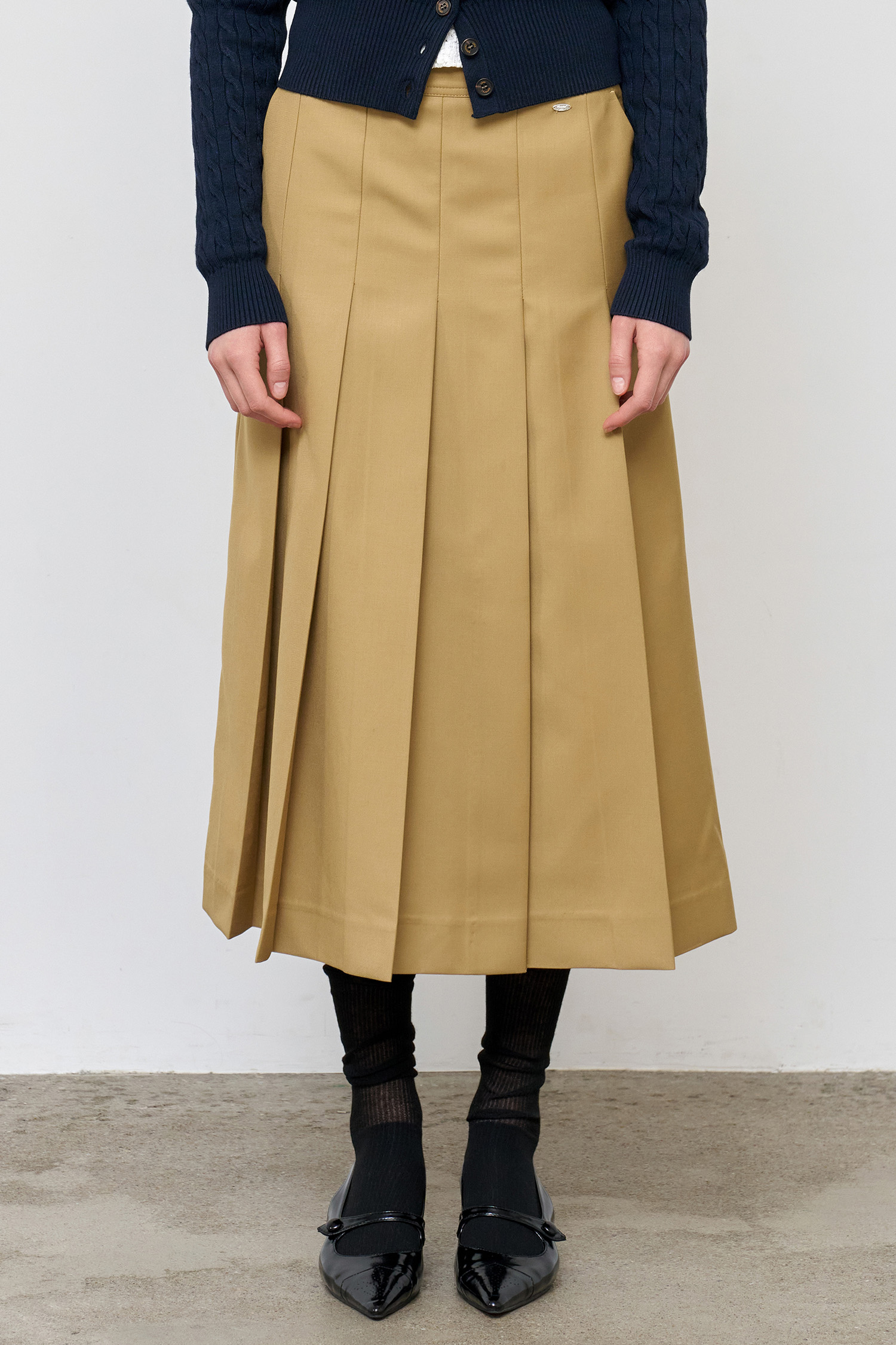 【GENERAL IDEA】Classic プリーツスカート GENERAL IDEA] WOMAN ボールドプリーツロングスカート [BEIGE