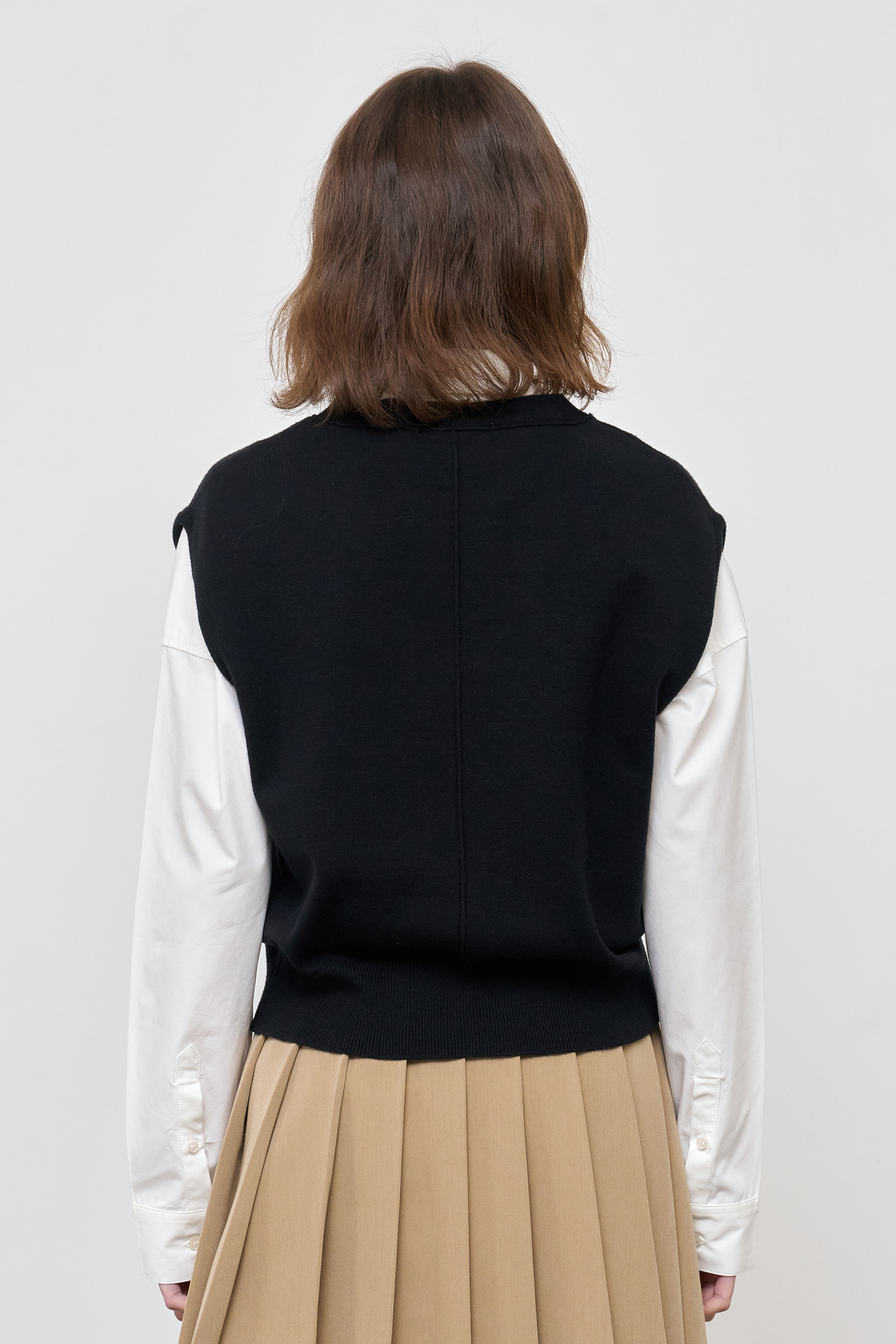 GENERAL IDEA] WOMAN ルーズフィットニットベスト [BLACK] (韓国