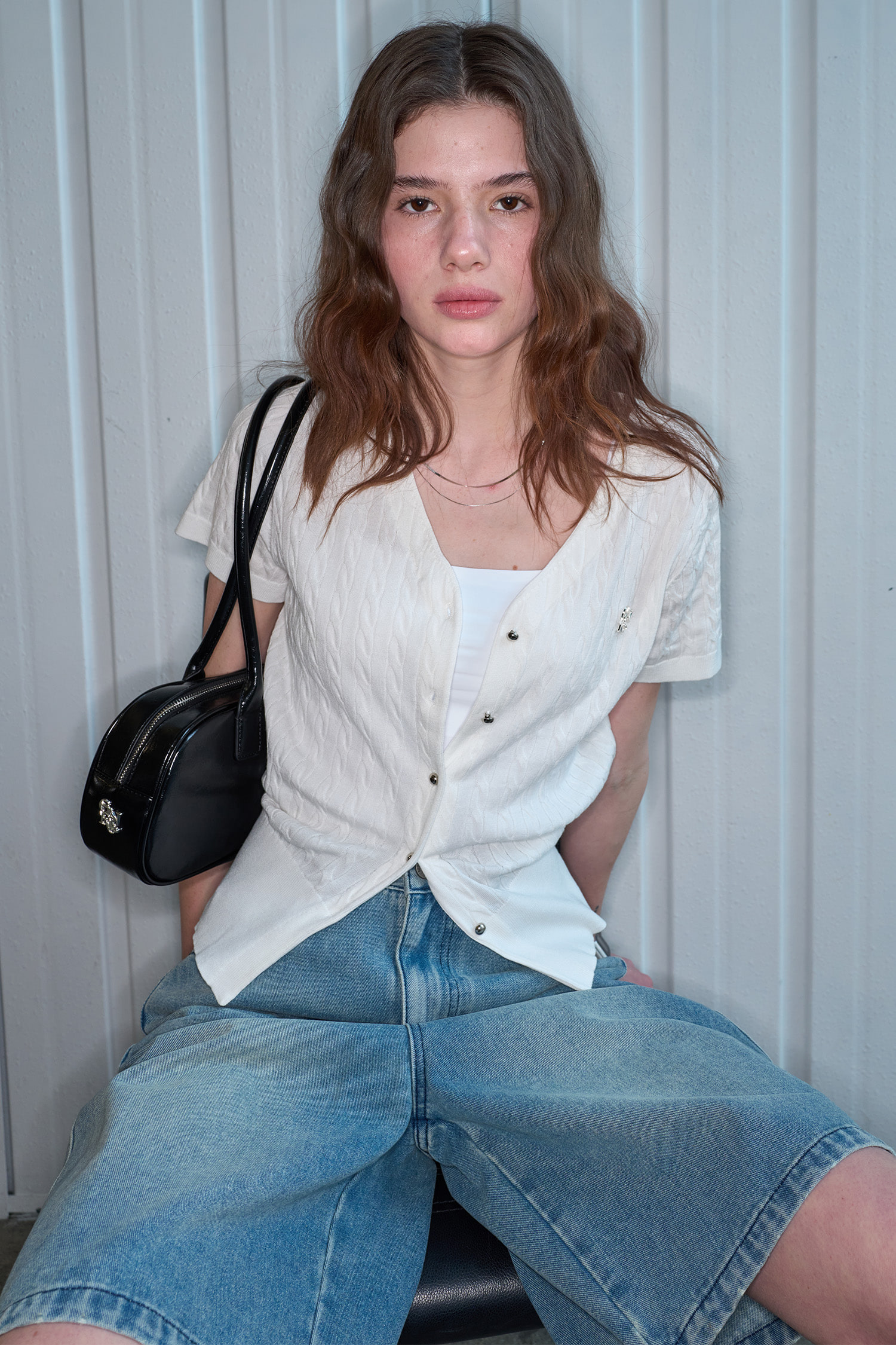 WOMAN ロゴ入りケーブル半袖カーディガン [WHITE]