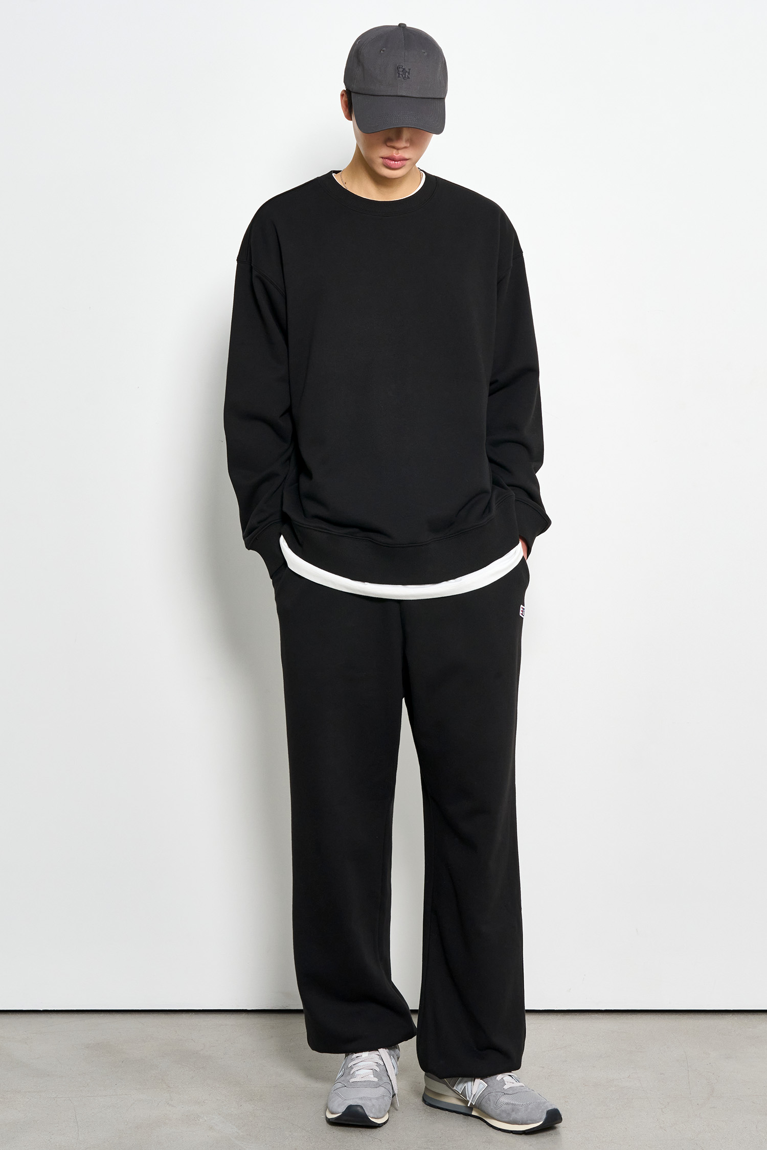 [GENERAL IDEA] MAN Essential Caraneck Half Knit / 追跡付 MAN - ESSENTIAL - GENERAL IDEA | ジェネラルアイディア