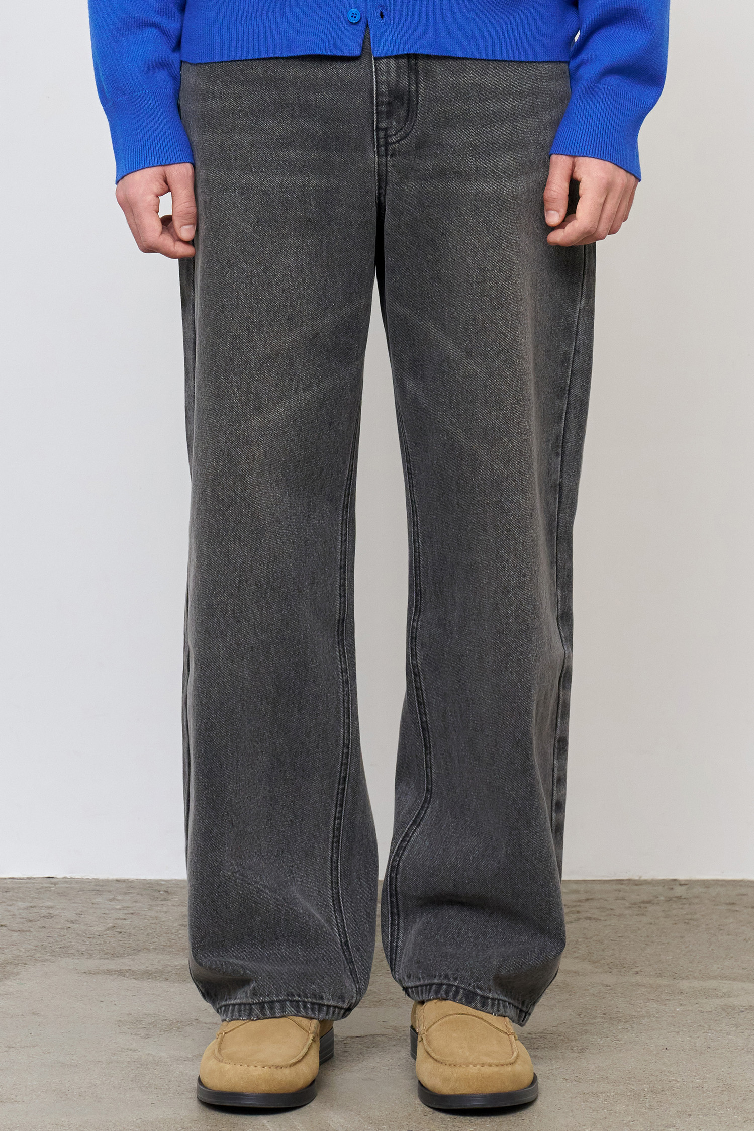 【GENERAL IDEA】メンズ Basic Wide デニムパンツ - 2色 GENERAL IDEA] MAN タック入りデニムワイドパンツ [BLUE]
