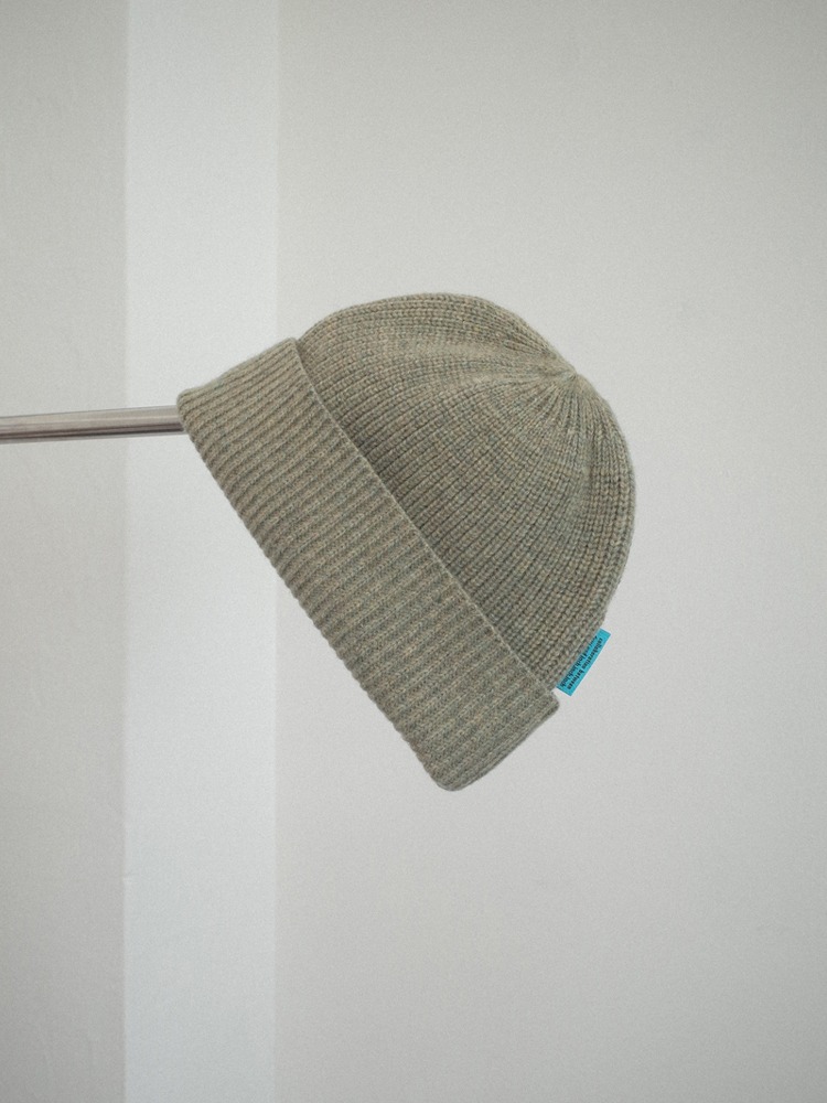 [inch_inch_beanie] Lambs-wool / Hay Green