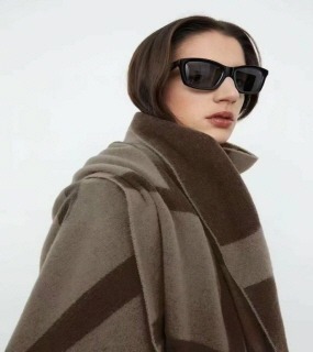 브라운 체크 털 목도리  Brown checkered fur scarf