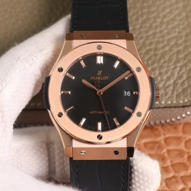 Hublot 위블로 클래식 45mm