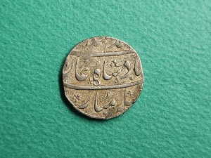 인도 1600-1700년대 MUGHAL MOHAMMAD SHAH AHMEDABAD MINT 1 RUPEE 은화