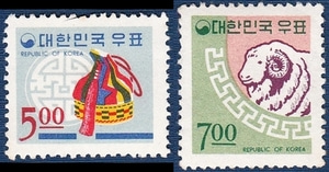 단편 - 1966년 연하우표 2종(1967년용)