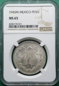 멕시코 1945M 1페소 은화 - NGC MS65