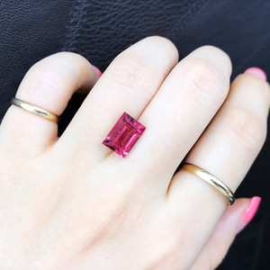 4.24ct 천연 루벨라이트 투어멀린 (Rubellite)