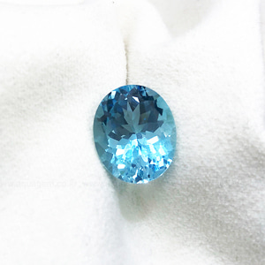 8.2ct 천연 아쿠아마린 (Aquamarine)