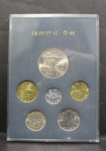 한국 1978년 사격 6종 현행 민트 (겉종이 케이스, 보증서 포함)