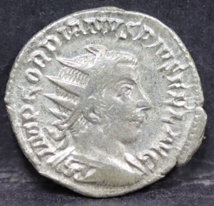 로마 238~249년 황제 고르디아누스 3세 (Marcus Antonius Gordianus Pius) 데나리온 은화