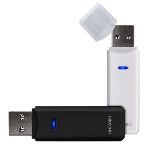 유니콘 USB3.0휴대용미니카드리더기(XC-700A) 색상랜덤