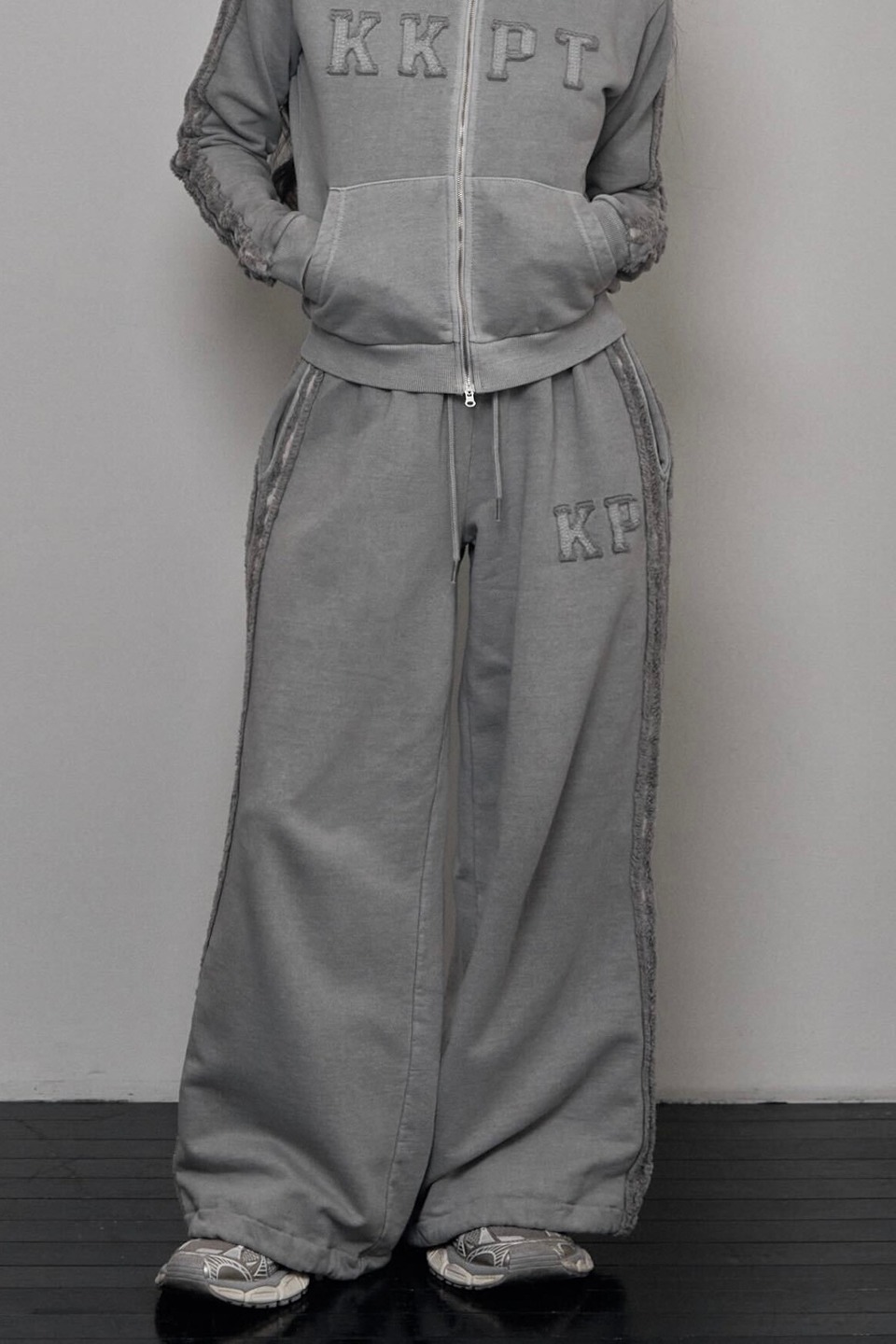 送料/関税込 ●KHAKIPOINT● Basic Knit Pants BOTTOMS - KHAKIPOINT