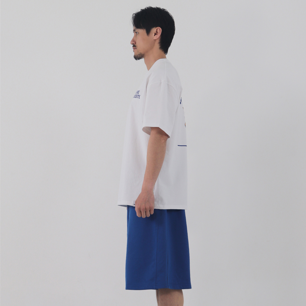 반팔 티셔츠 모델 착용 이미지-S13L3