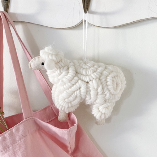 Ivory Sheep 아이보리양오너먼트