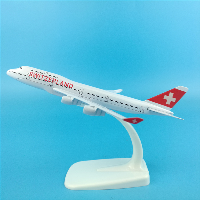 스위스 항공 16cm 보잉 747-400 시뮬레이션 정적 여객기 1:400 항공기 모형 제작 로고