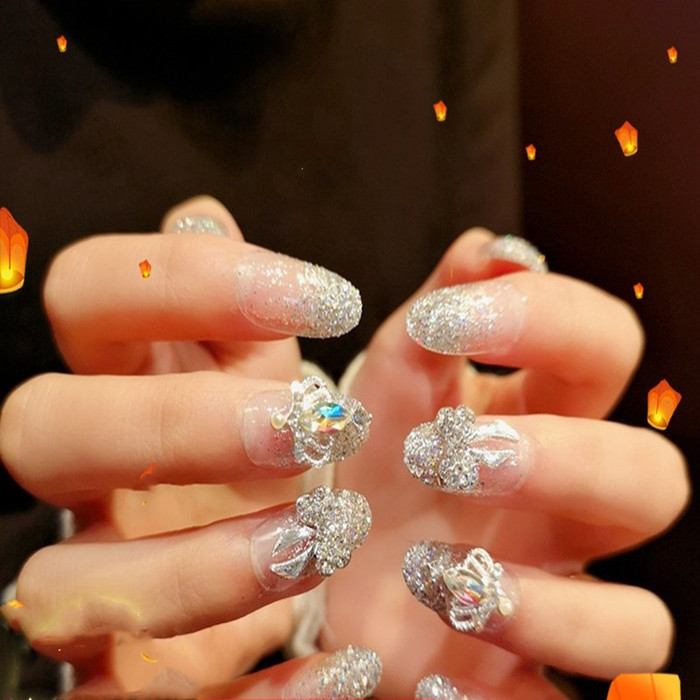 롱 네일 피스 완성 인 일본 신부 웨딩 네일 패치 웨딩 라인 석 매니큐어 유럽과 미국의 바람 벨트 다이아몬드 그물 레드