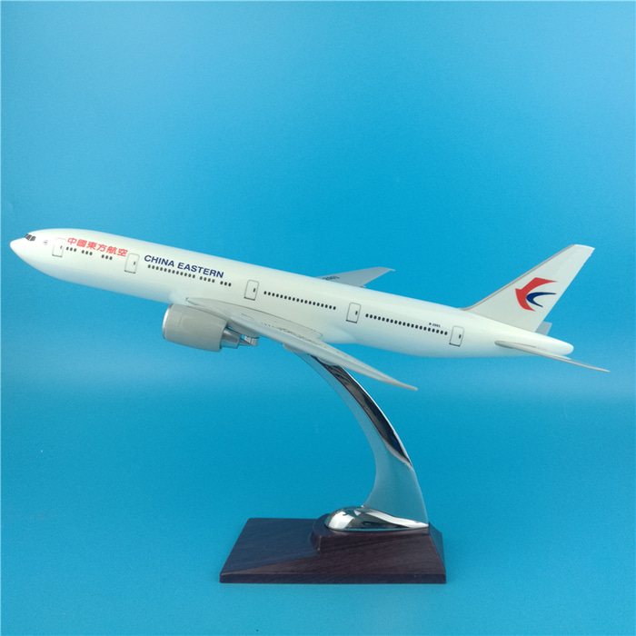 32cm 동항공 보잉 777 모조 정적 솔리드 레진 모형 1:200 진열품