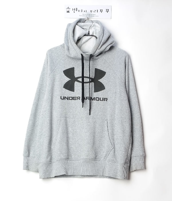 UNDER ARMOUR (105)