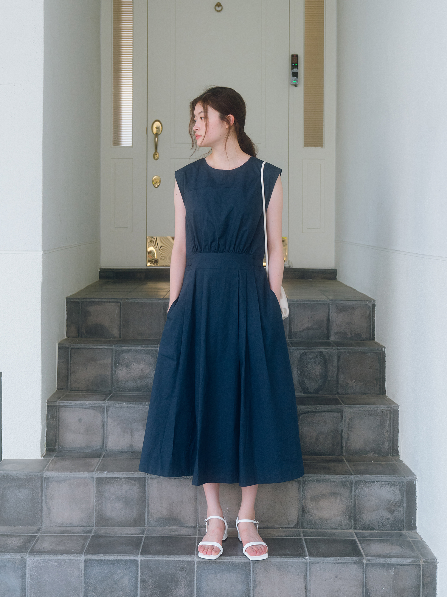 Line Flare Long Dress - Navy