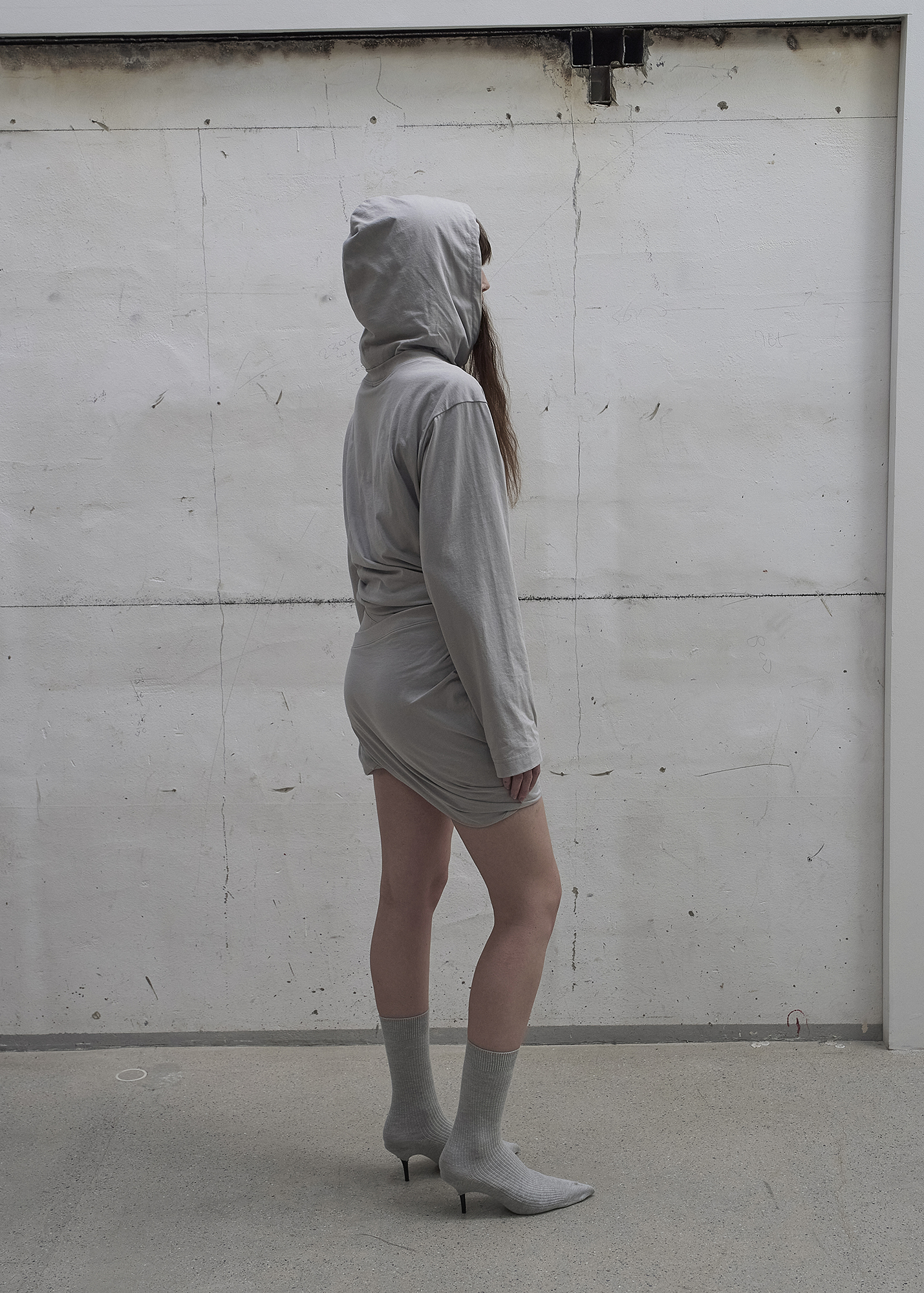LCDC ♥ TWISTED MINI VOLUME SKIRT /追跡付 2nd REORDER] TWISTED MINI VOLUME SKIRT (LIGHT GREY)