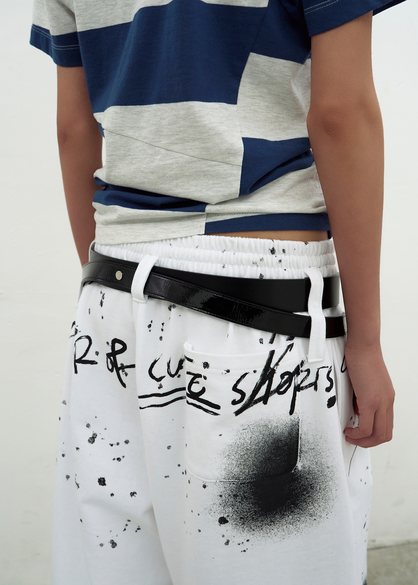 LCDC ♥ PRINTED BERMUDA SWEATPANTS /追跡付 PRINTED BERMUDA SWEATPANTS (WHITE)