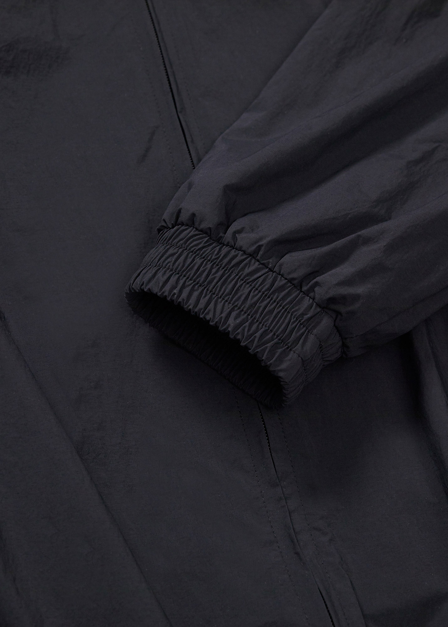 OVERSIZED TRACK JACKET (BLACK)