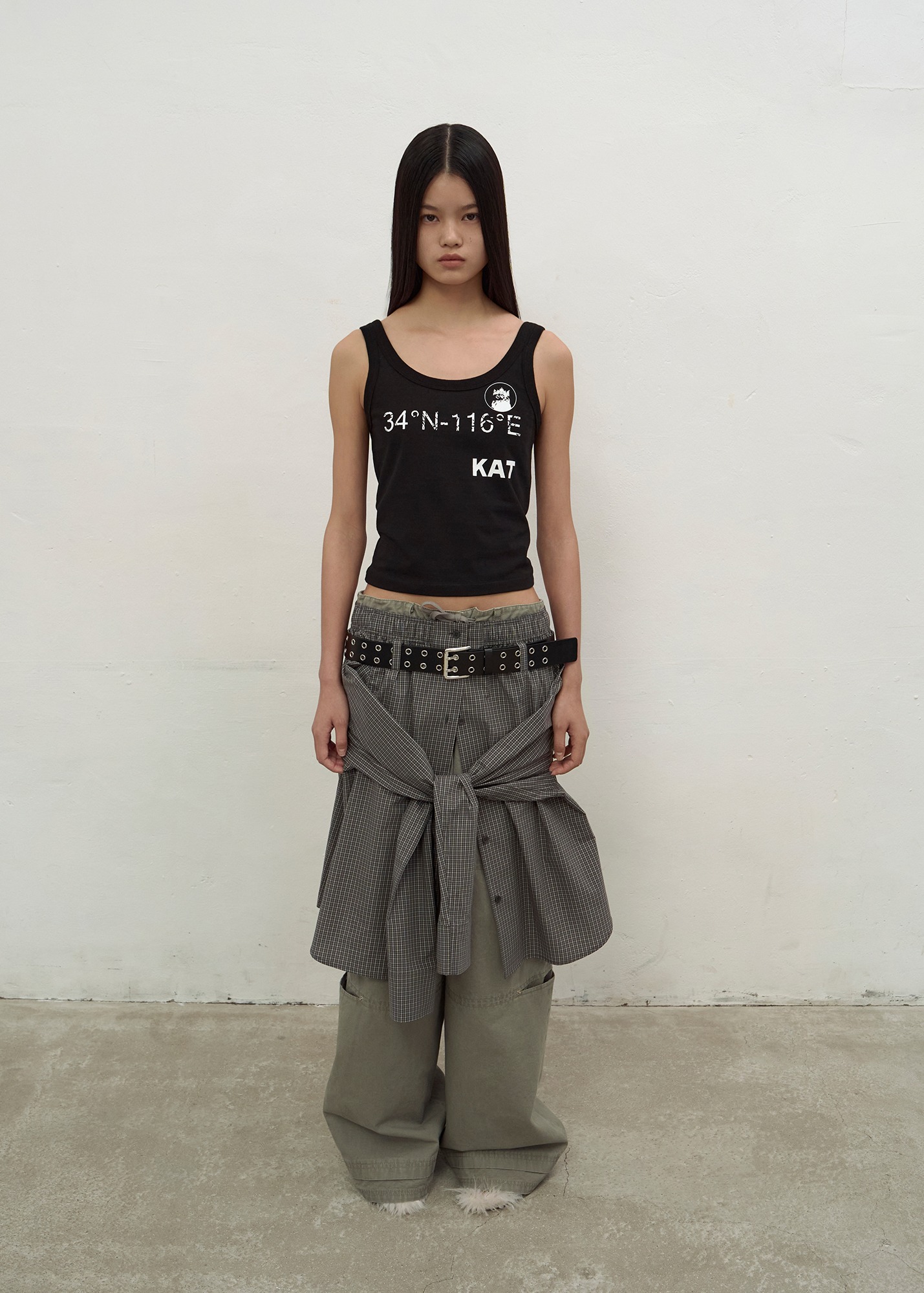 【LCDC】25SS★ KAT PRINT SLIM TANK TOP 2nd REORDER] KAT PRINT SLIM TANK TOP (BLACK)
