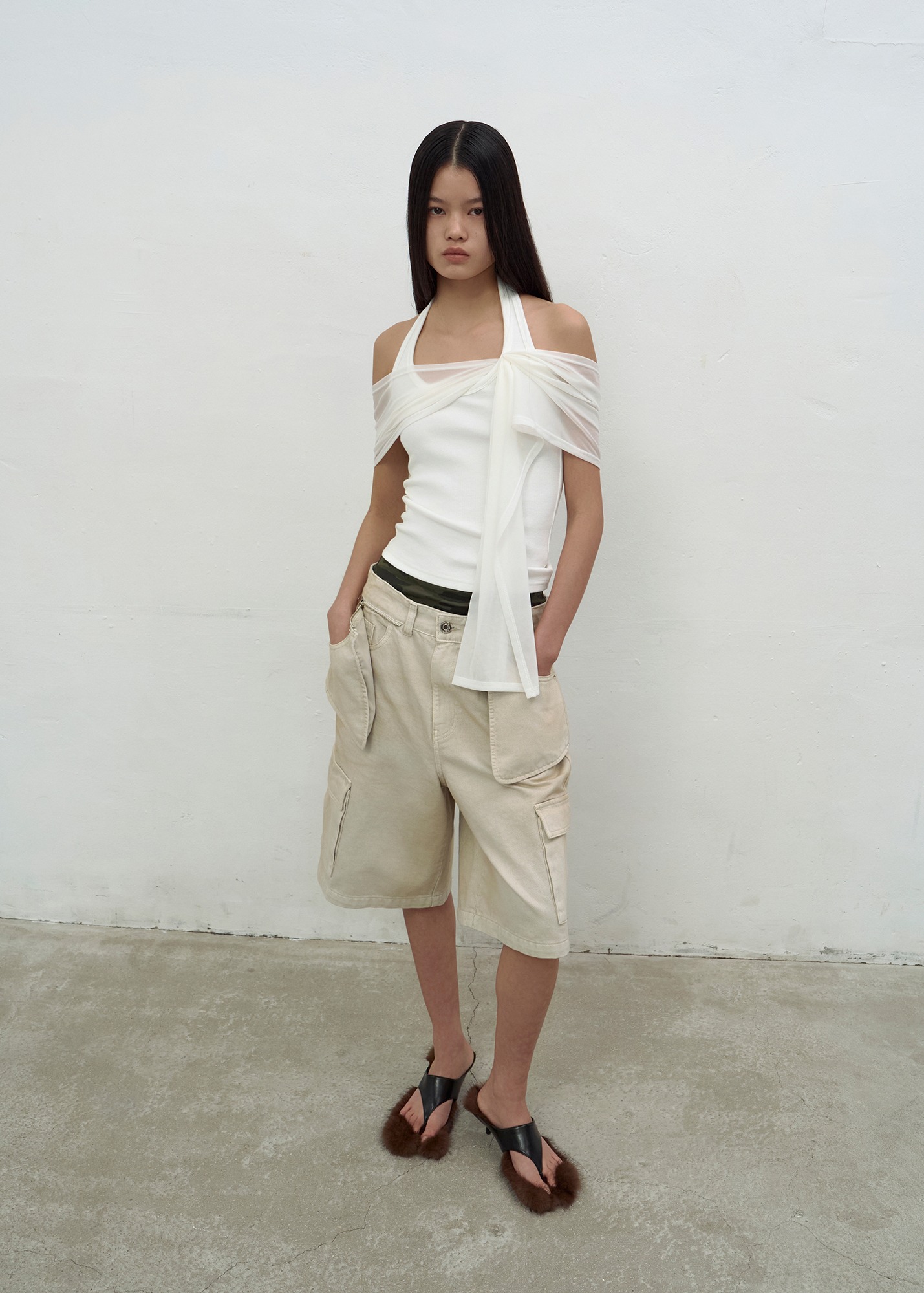 LCDC ♥ MULTI-POCKET DENIM SHORTS /追跡付 MULTI-POCKET DENIM SHORTS (SAND BEIGE)