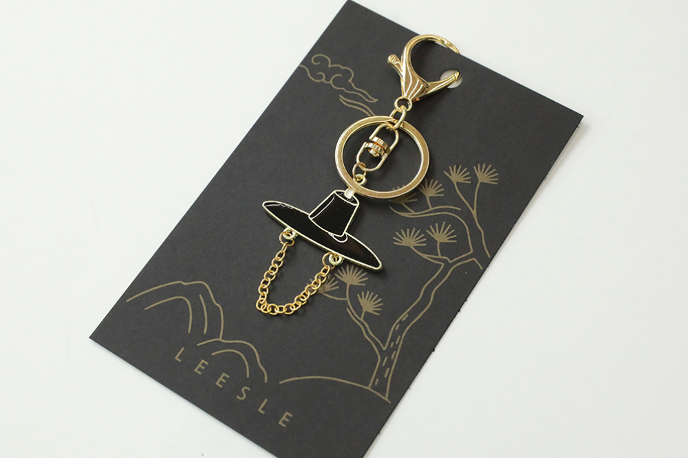 악세사리 그레이 색상 이미지-S22L4