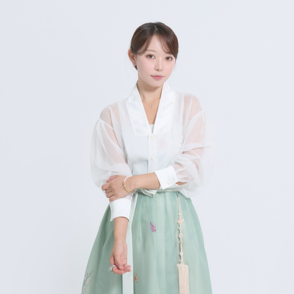 See-through Gangneung Kim Blouse [White]