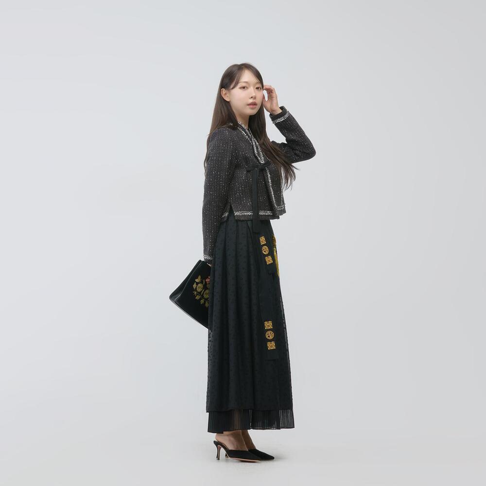 Bokhee Maxi Wrap Skirt [Black] LEESLE