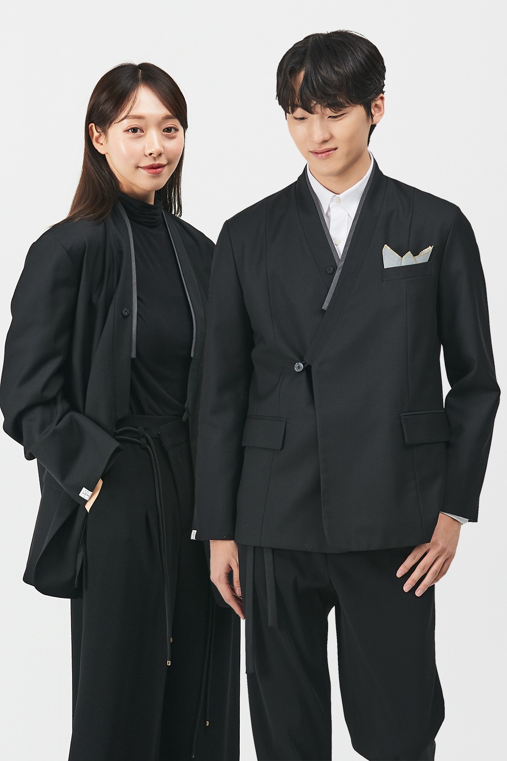 Leerum Fourseasons Suit Jacket [Black]