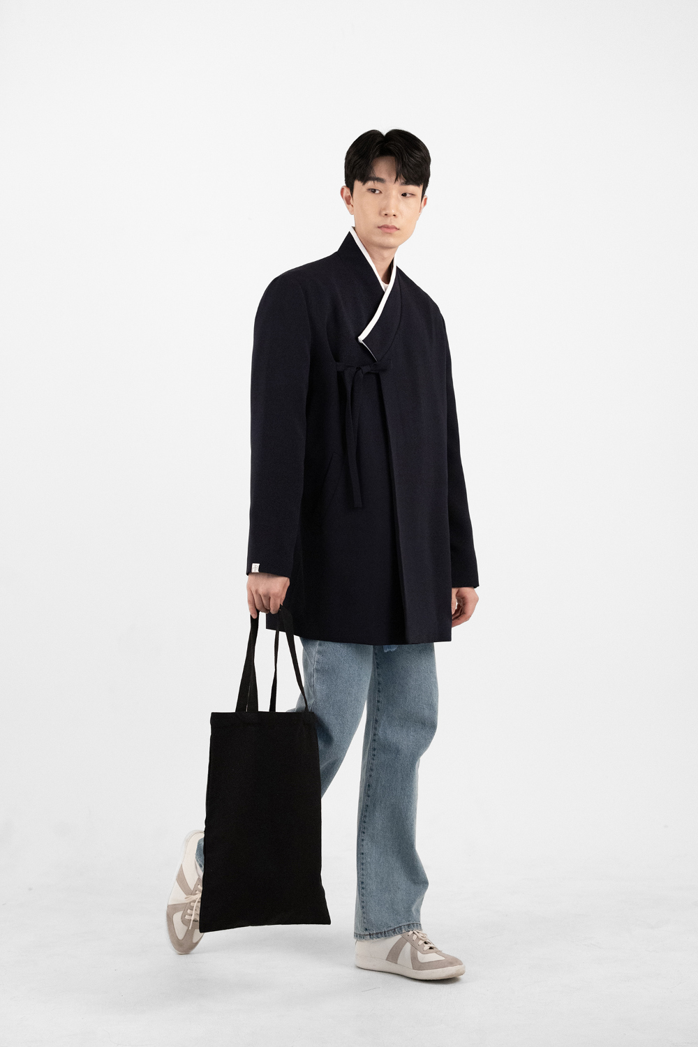 coat model image-S11L7