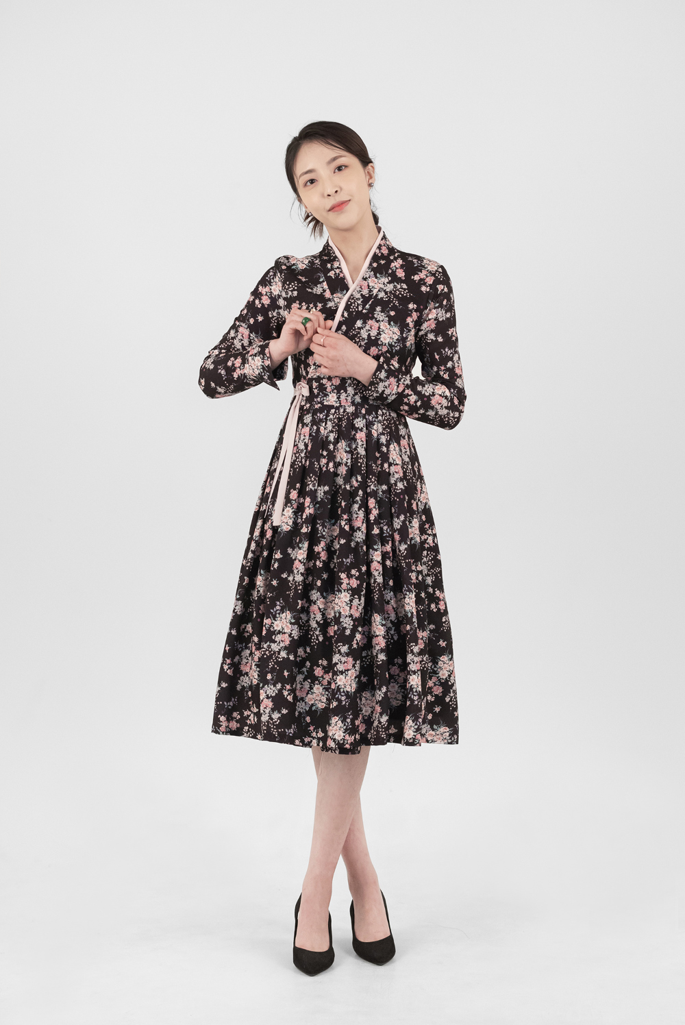 dress model image-S15L6