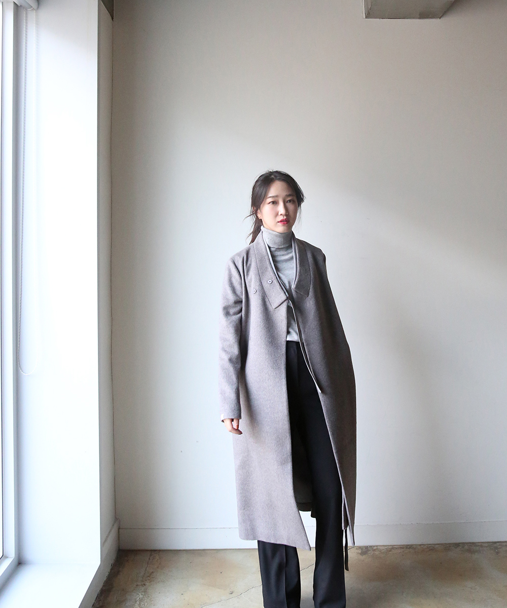 coat model image-S1L15