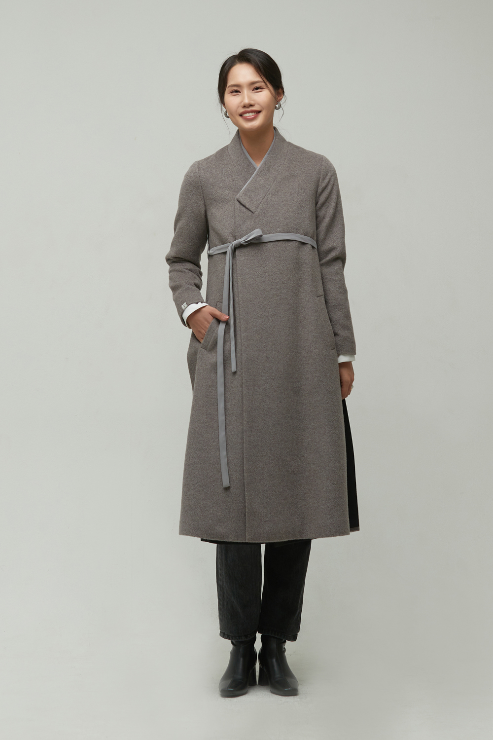 coat model image-S16L3