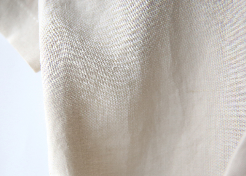 short sleeved tee detail image-S1L15