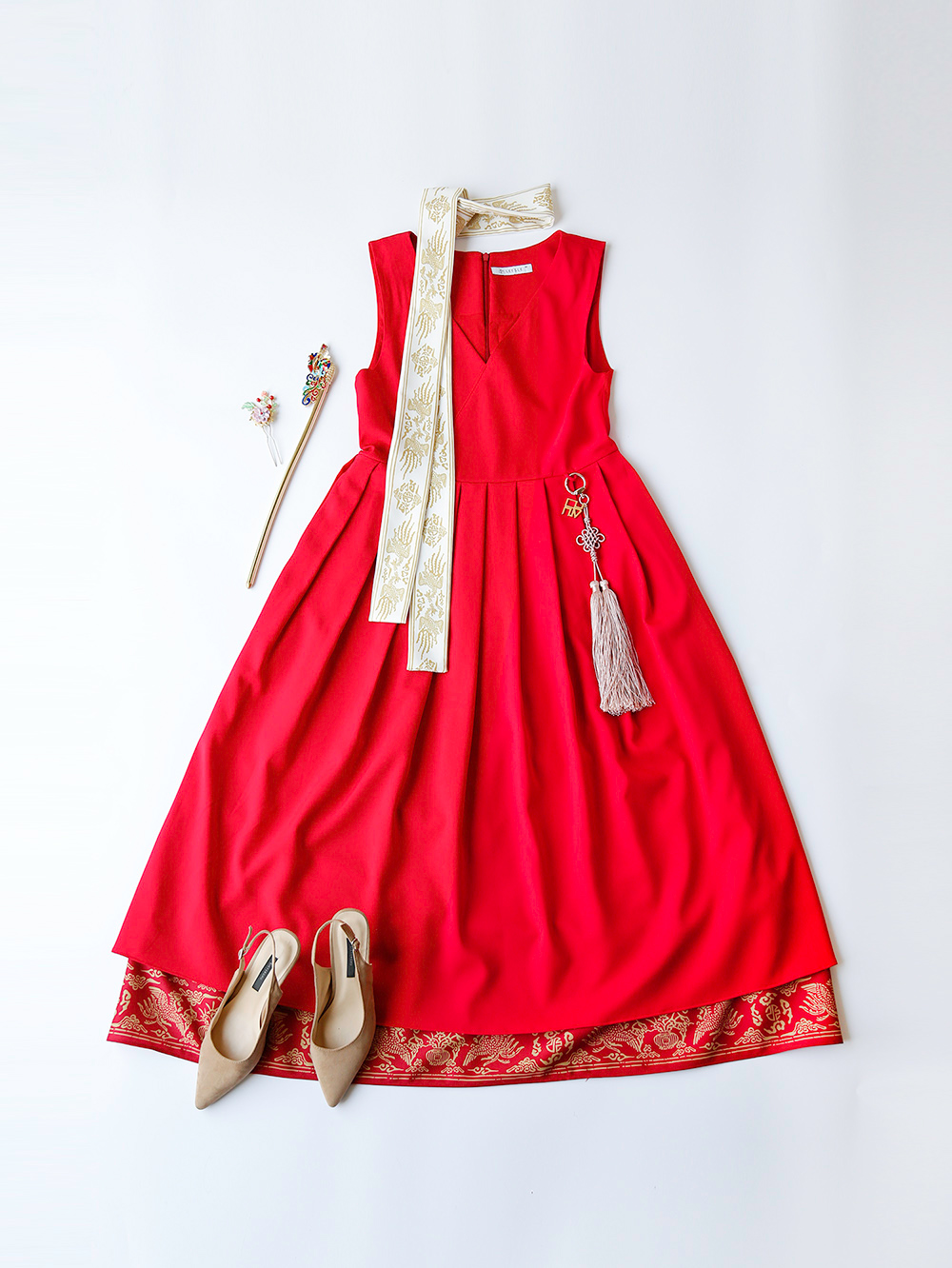 dress red color image-S11L3