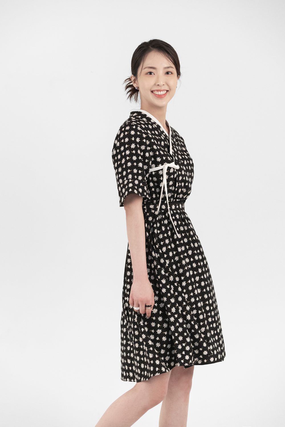 dress model image-S21L24