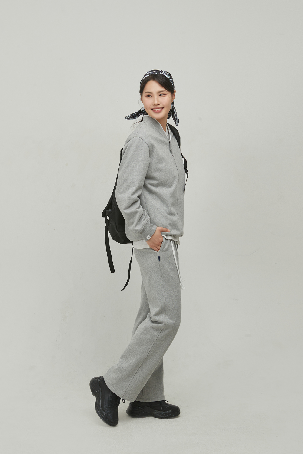 Pants model image-S77L3