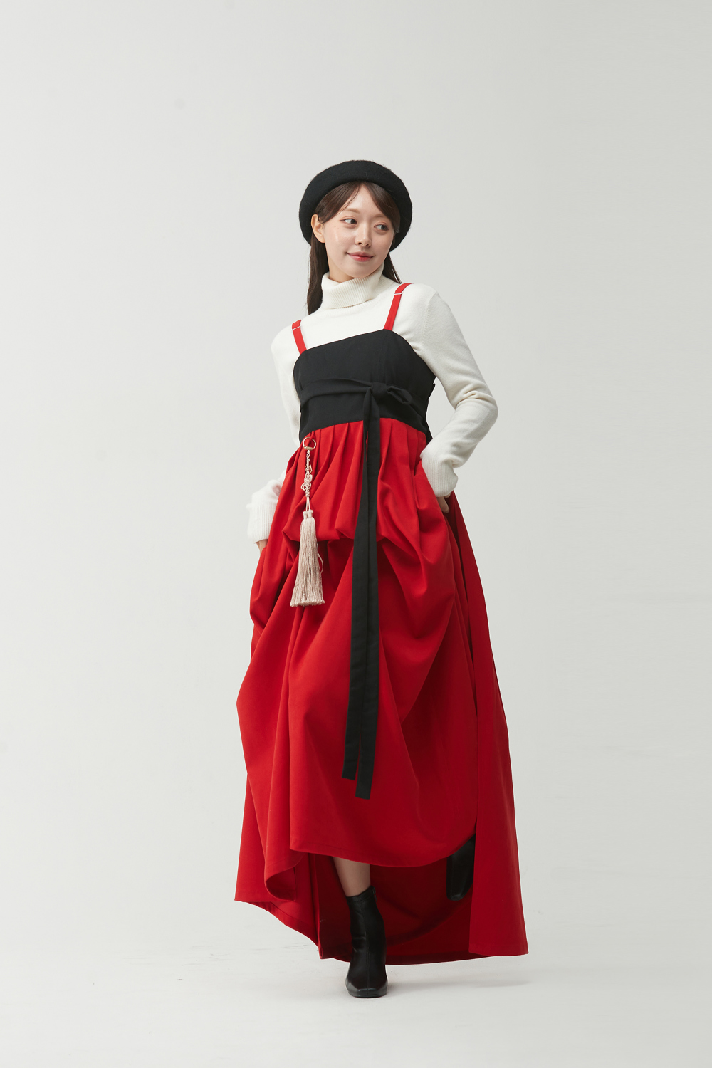 long dress model image-S68L3