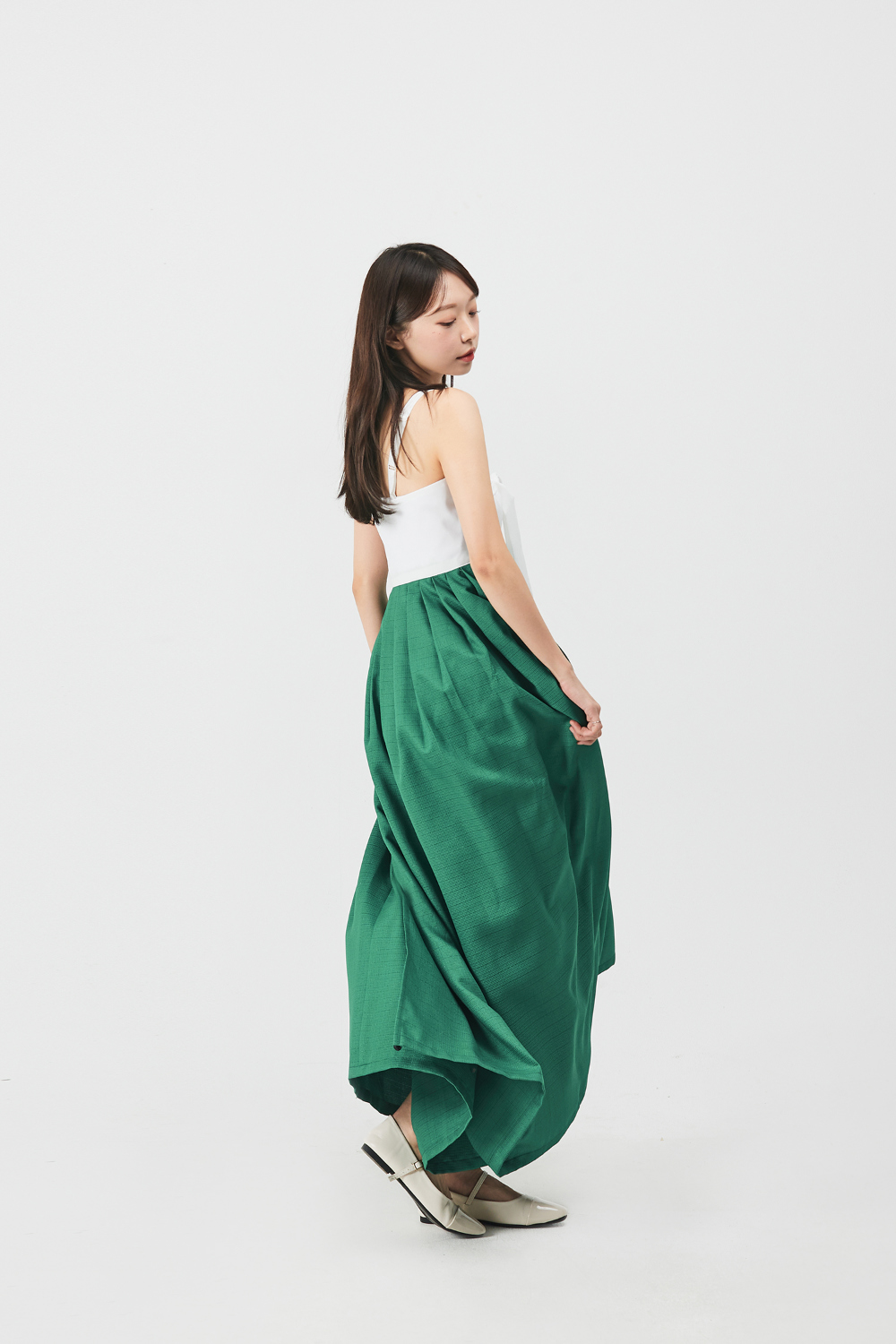 long skirt model image-S104L7