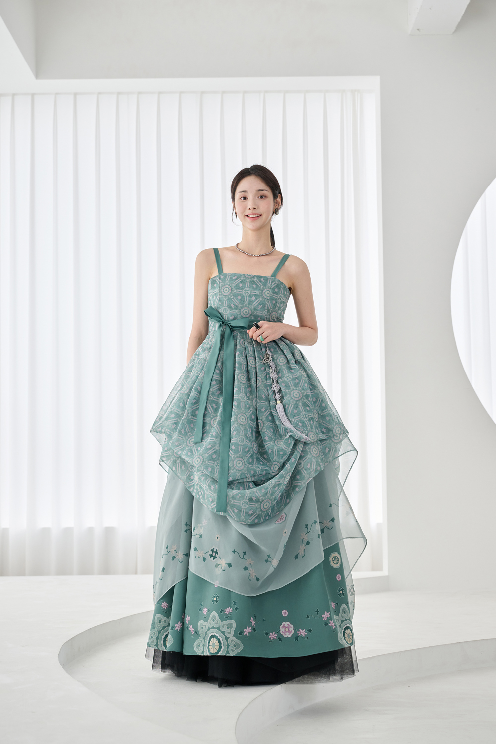 dress model image-S57L13