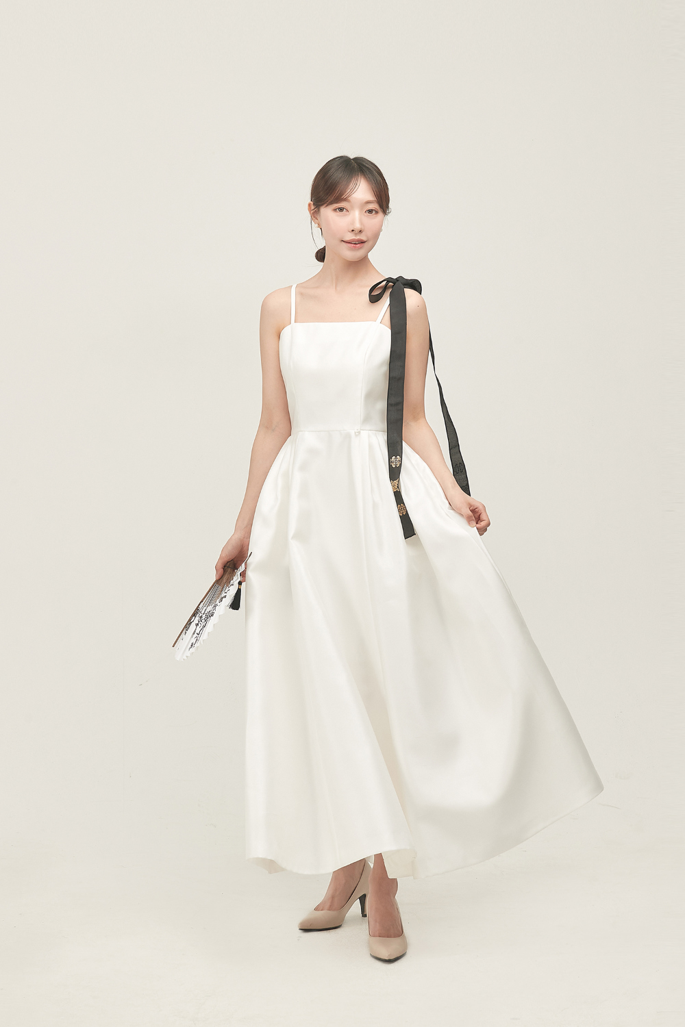 long dress model image-S61L22