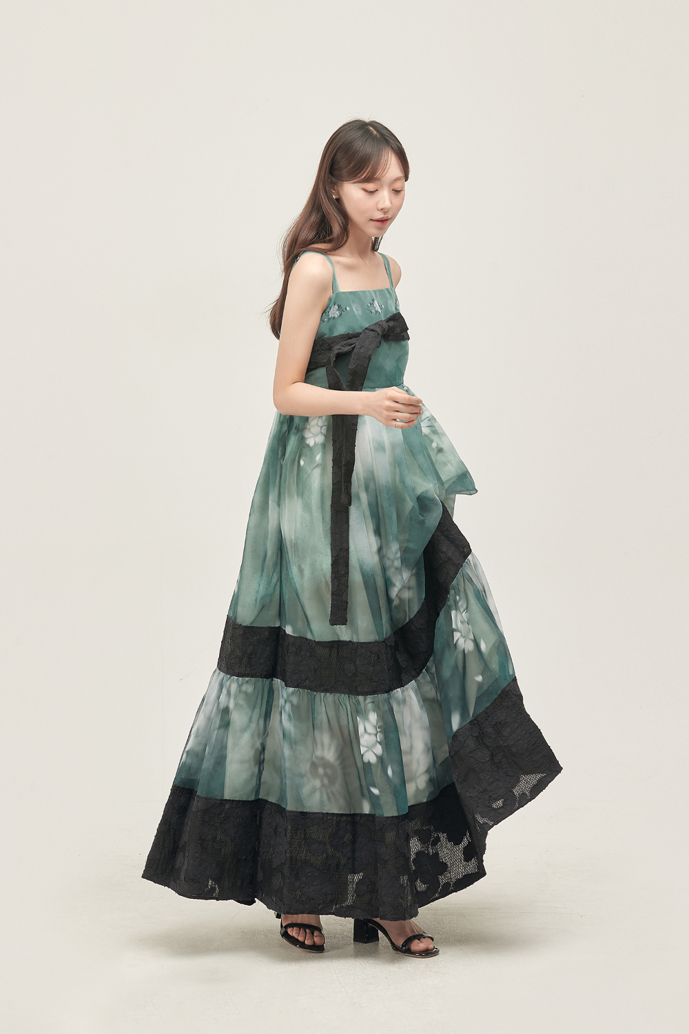 dress model image-S40L2