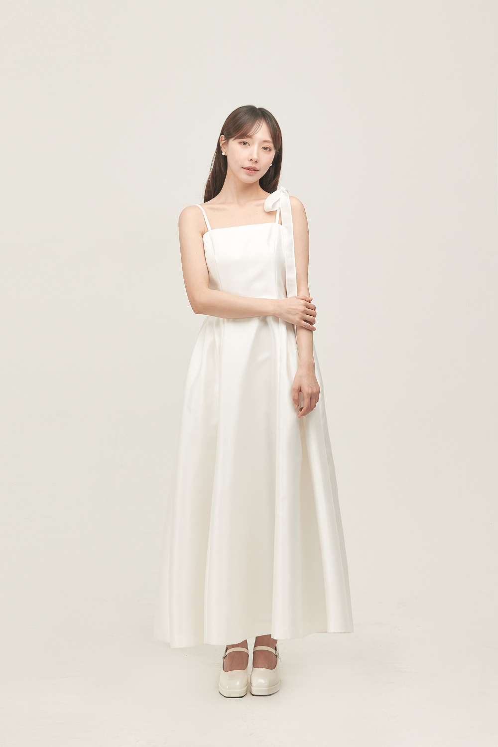 long dress model image-S61L20