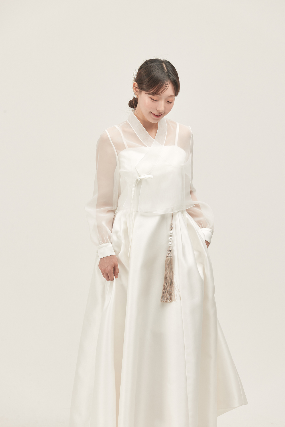 long dress model image-S62L3