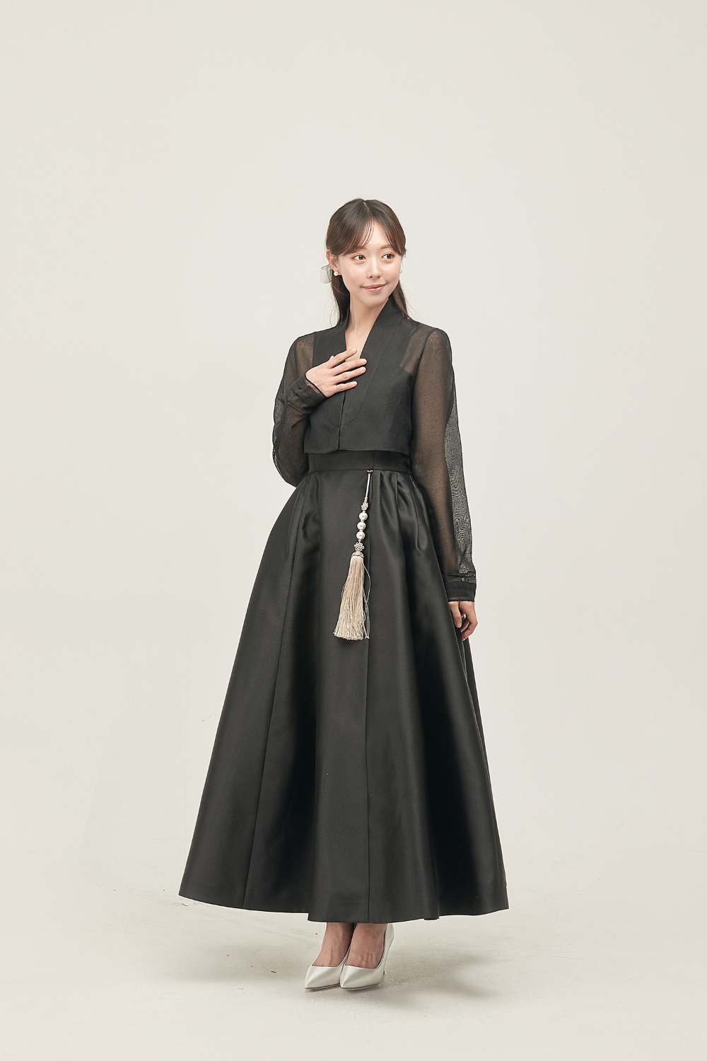 long dress model image-S64L5